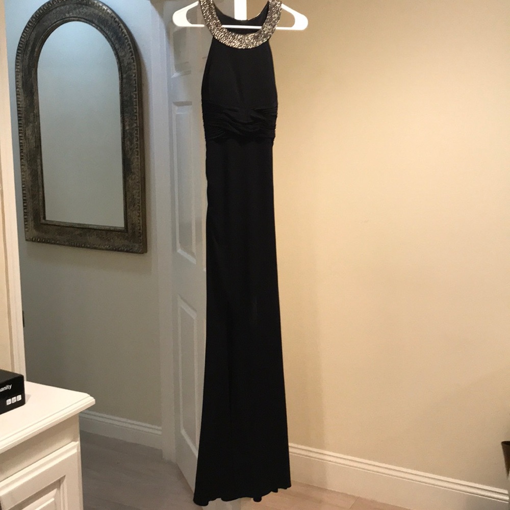 Full length dress with slit. Size 1/2